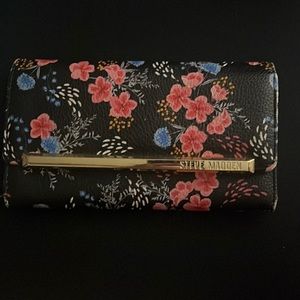 Steve Madden Black Floral Women's Wallet